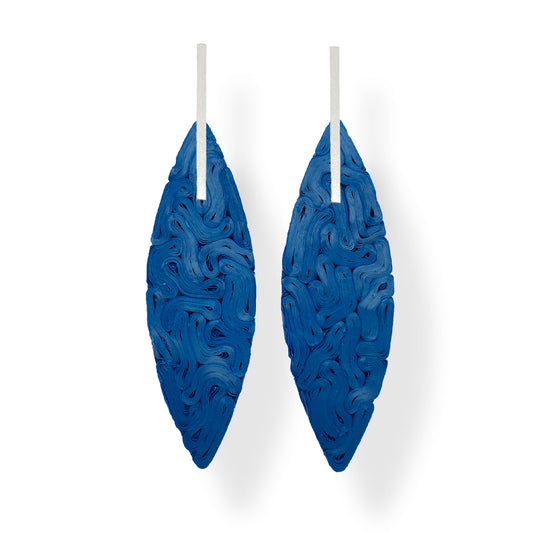 Long feather shaped earrings - Blue - Idyllika